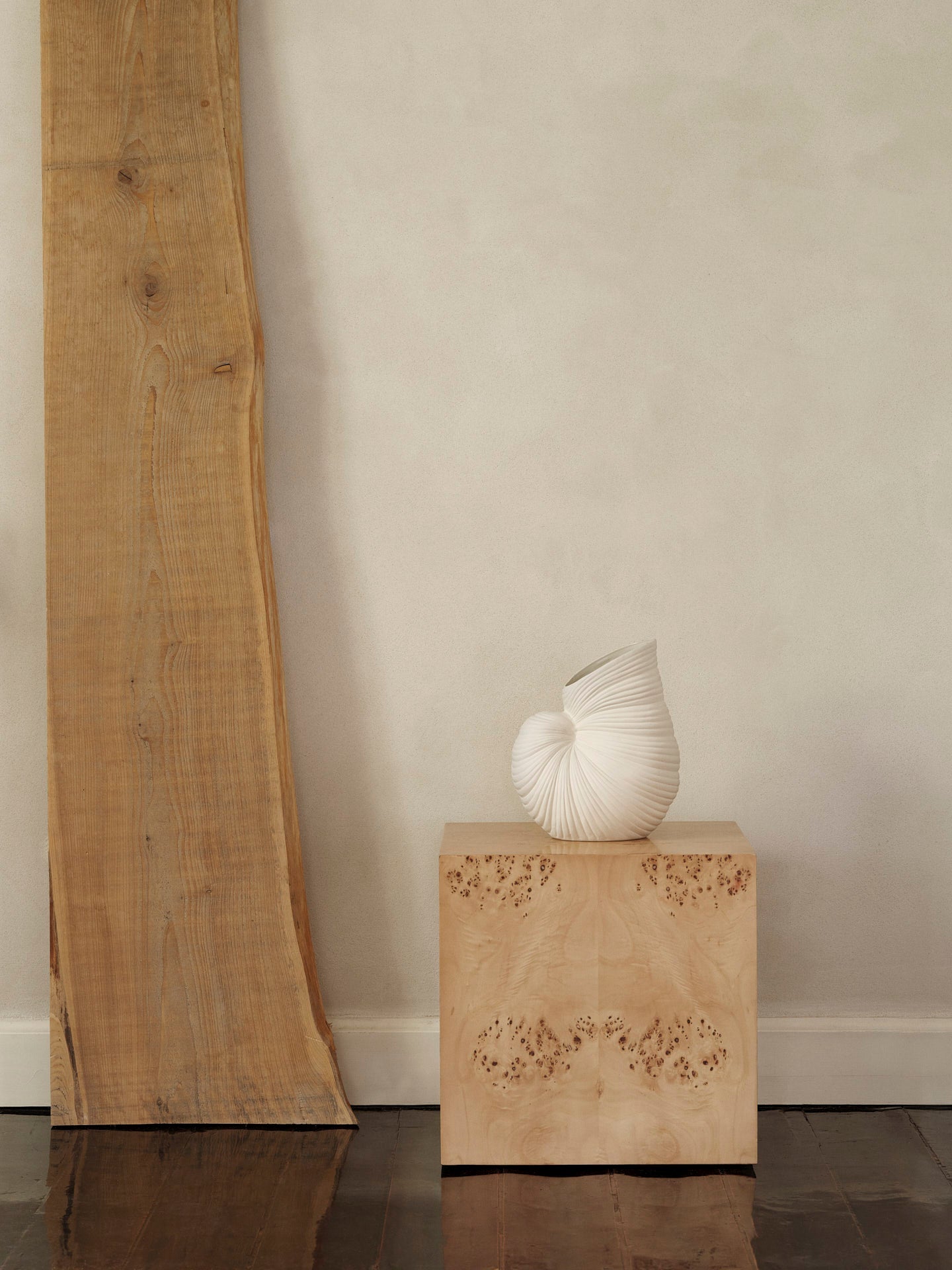 Shell vase
