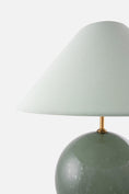 Load image into Gallery viewer, Bordslampa grön