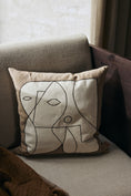 Load image into Gallery viewer, Figure kuddfodral Dark Taupe/Off-white