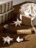 Load image into Gallery viewer, Amanda Paper Stars 3 st