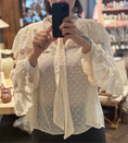 Load image into Gallery viewer, Luxe blouse Creme