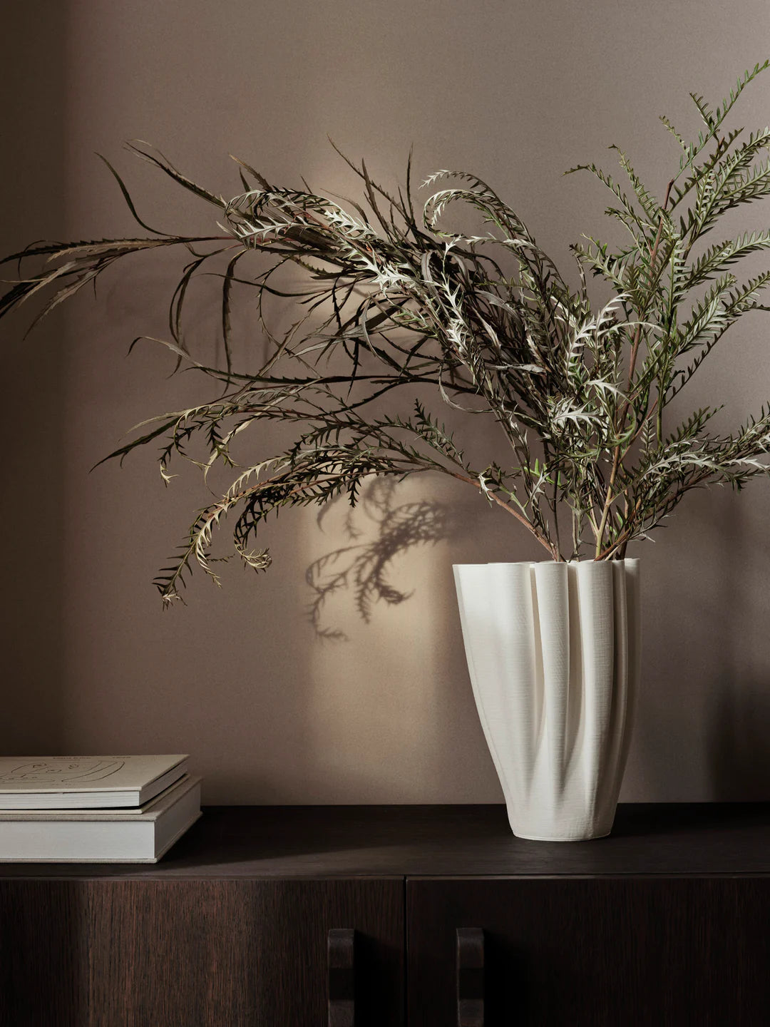 Ferm Living Dedali Vase - Off-white