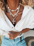 Load image into Gallery viewer, Statement-pärlor med silverdetaljer halsband: Nummer 1