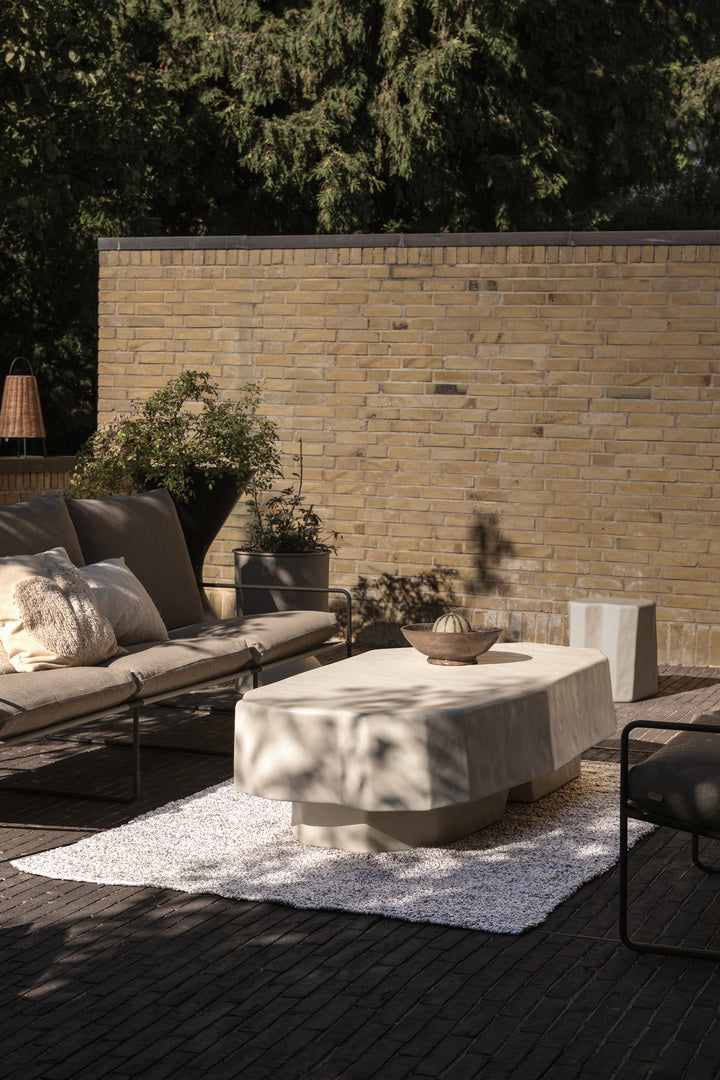 Staffa Coffee Table - Ivory beställningsvara finns ett ex i butik