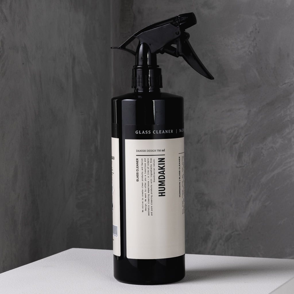 Glass cleaner
