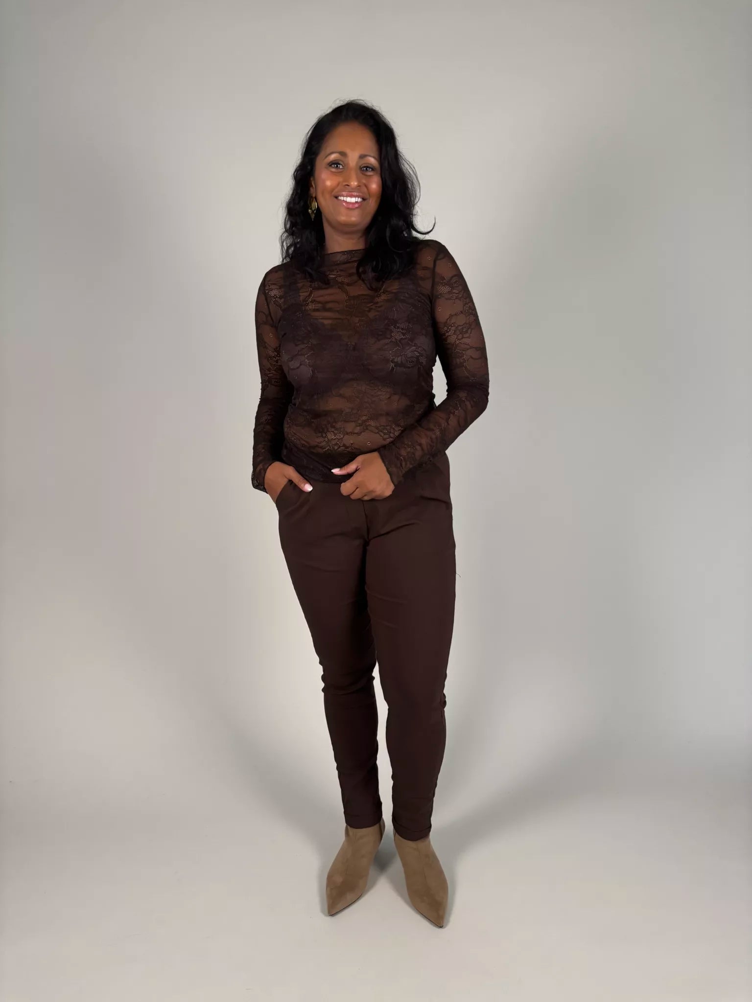 Lace topp brun