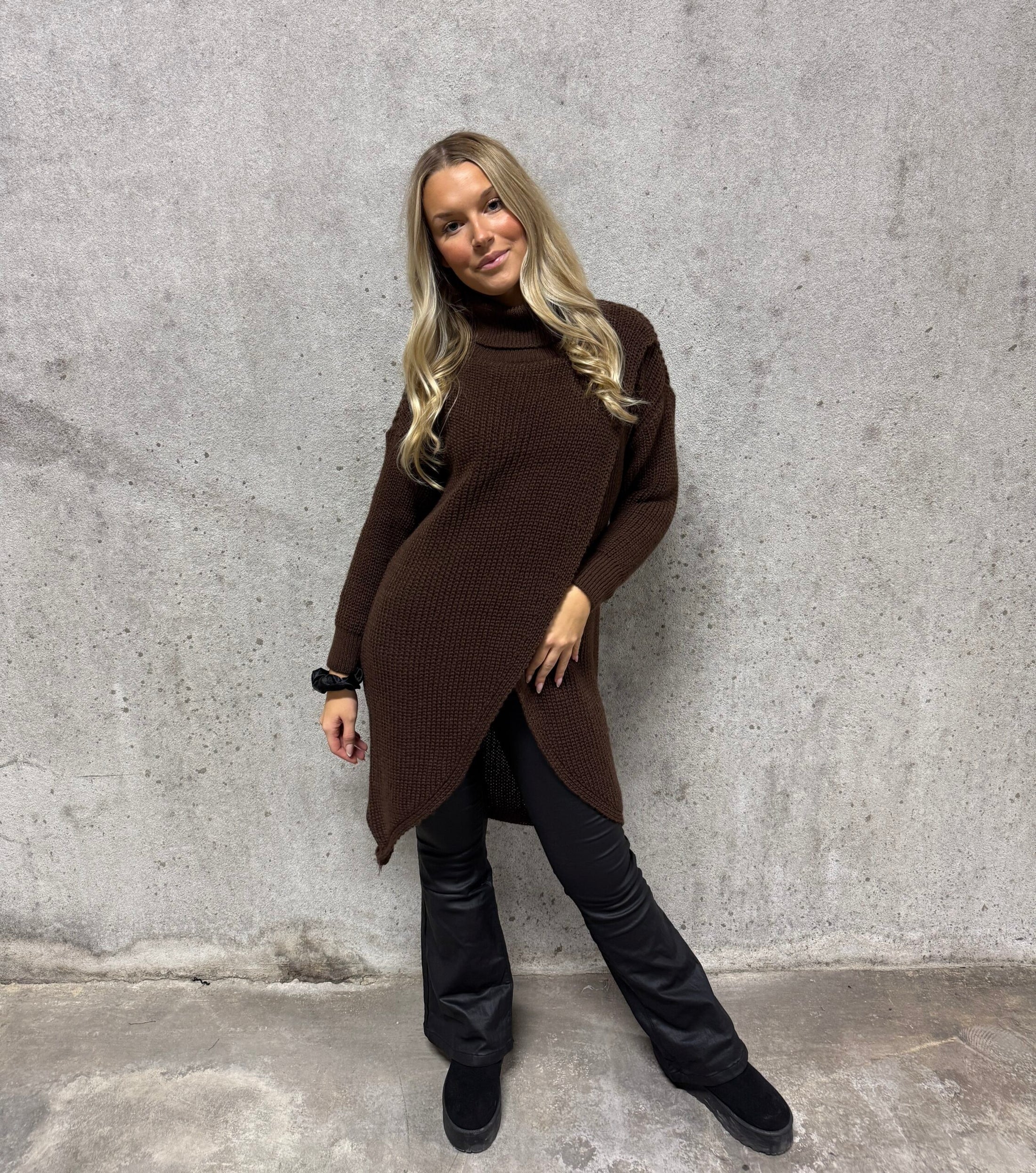 Polo dress omlott /long sweather -Brown