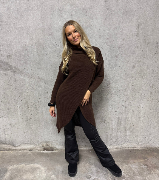 Polo dress omlott /long sweather -Brown