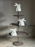 Load image into Gallery viewer, Atelier Maree Jul klocka
