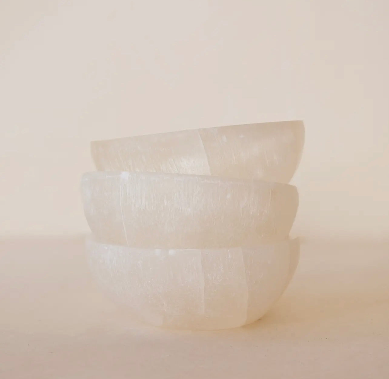 Selected by Enchanté - Selenit vit skål 8 cm