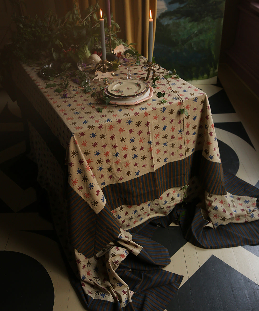 Noa Star Table Throw in Tote Bag