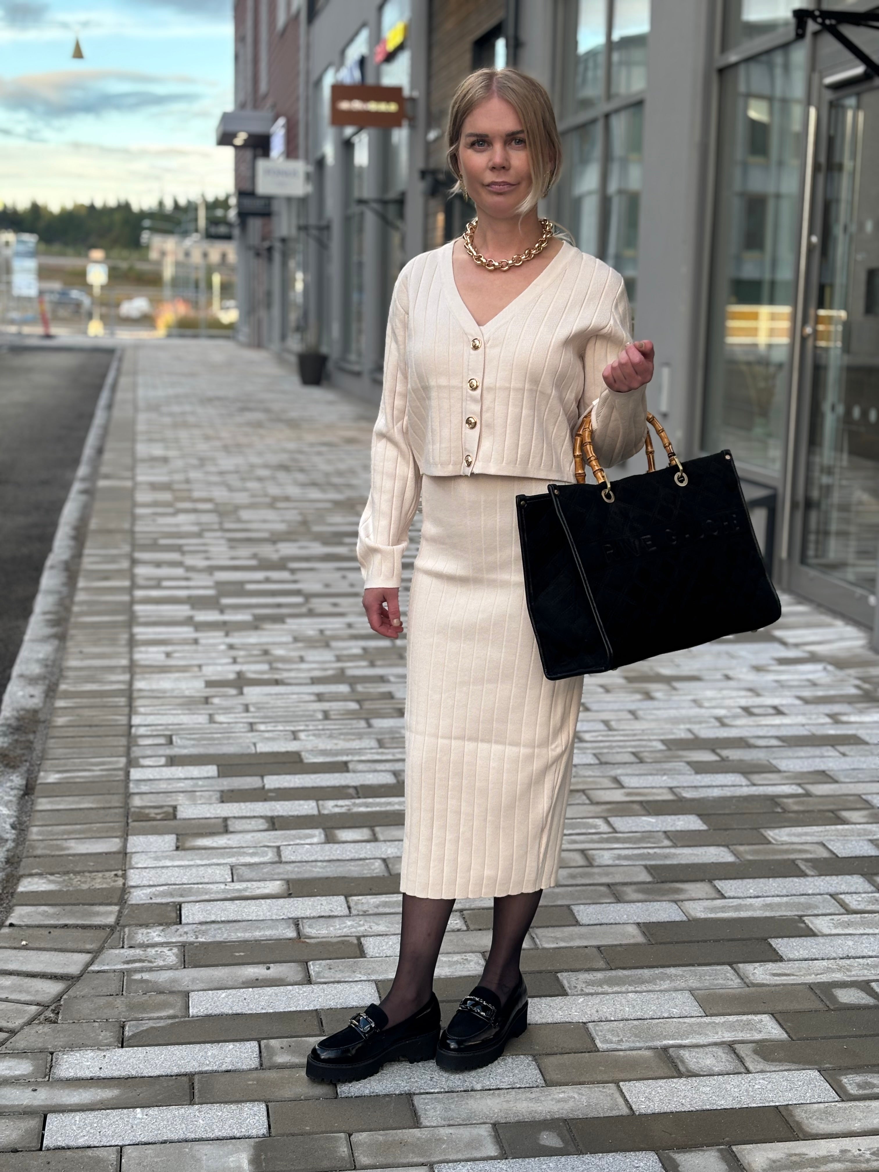 Anna set Cardigan + Dress  Beige