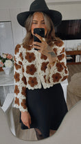 Load image into Gallery viewer, Eila virkad kofta Camel
