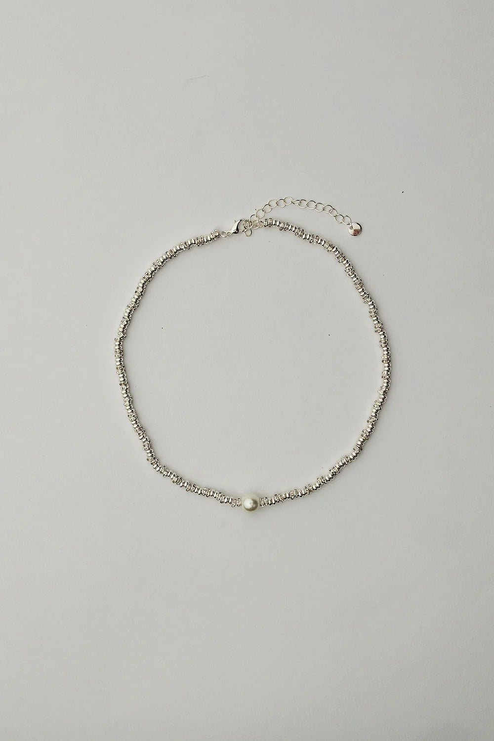 Glow Short Necklace Silver