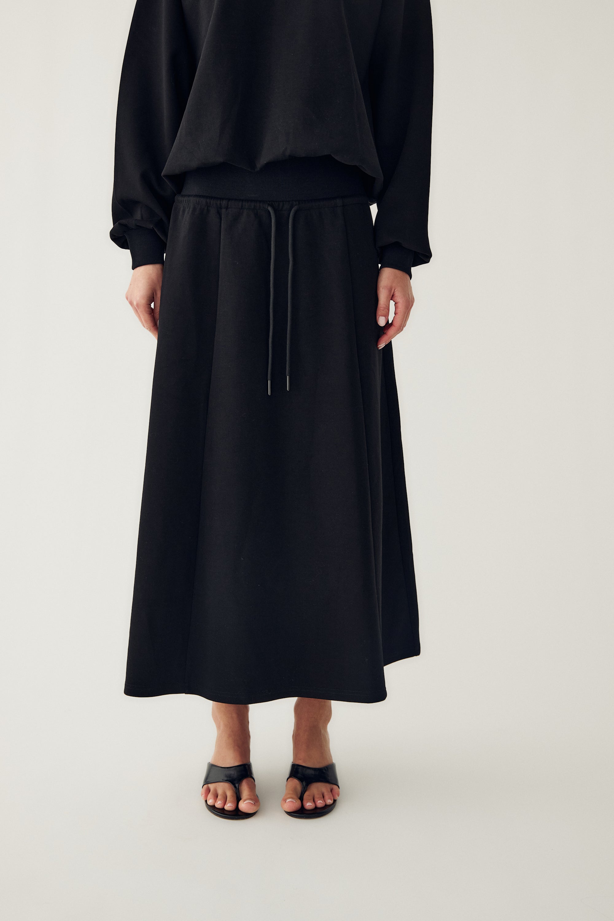 Madalynn Skirt Black