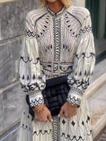 Load image into Gallery viewer, Luxe bohemẽ Dress
