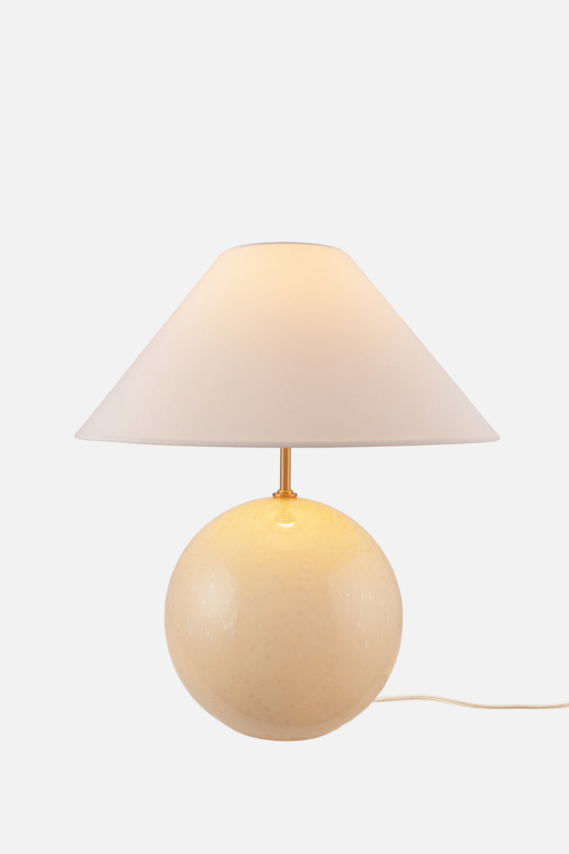 Bordslampa creme