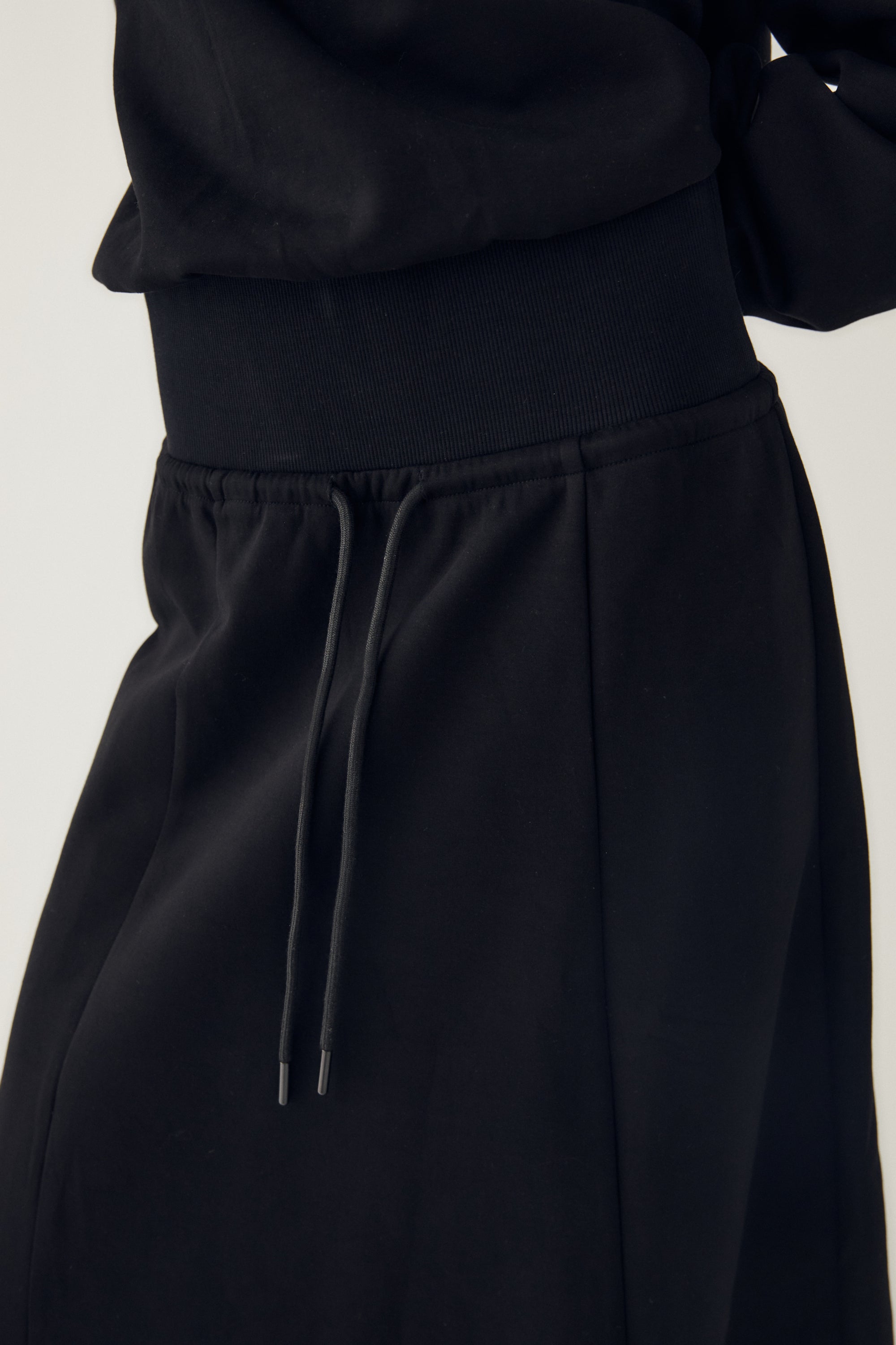 Madalynn Skirt Black