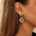 Load image into Gallery viewer, Chloe earrings gold leo
