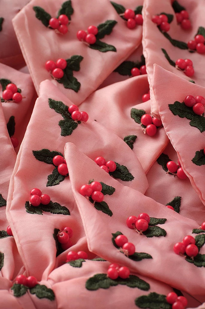 Puffy Christmas Bow “Merry Holly”