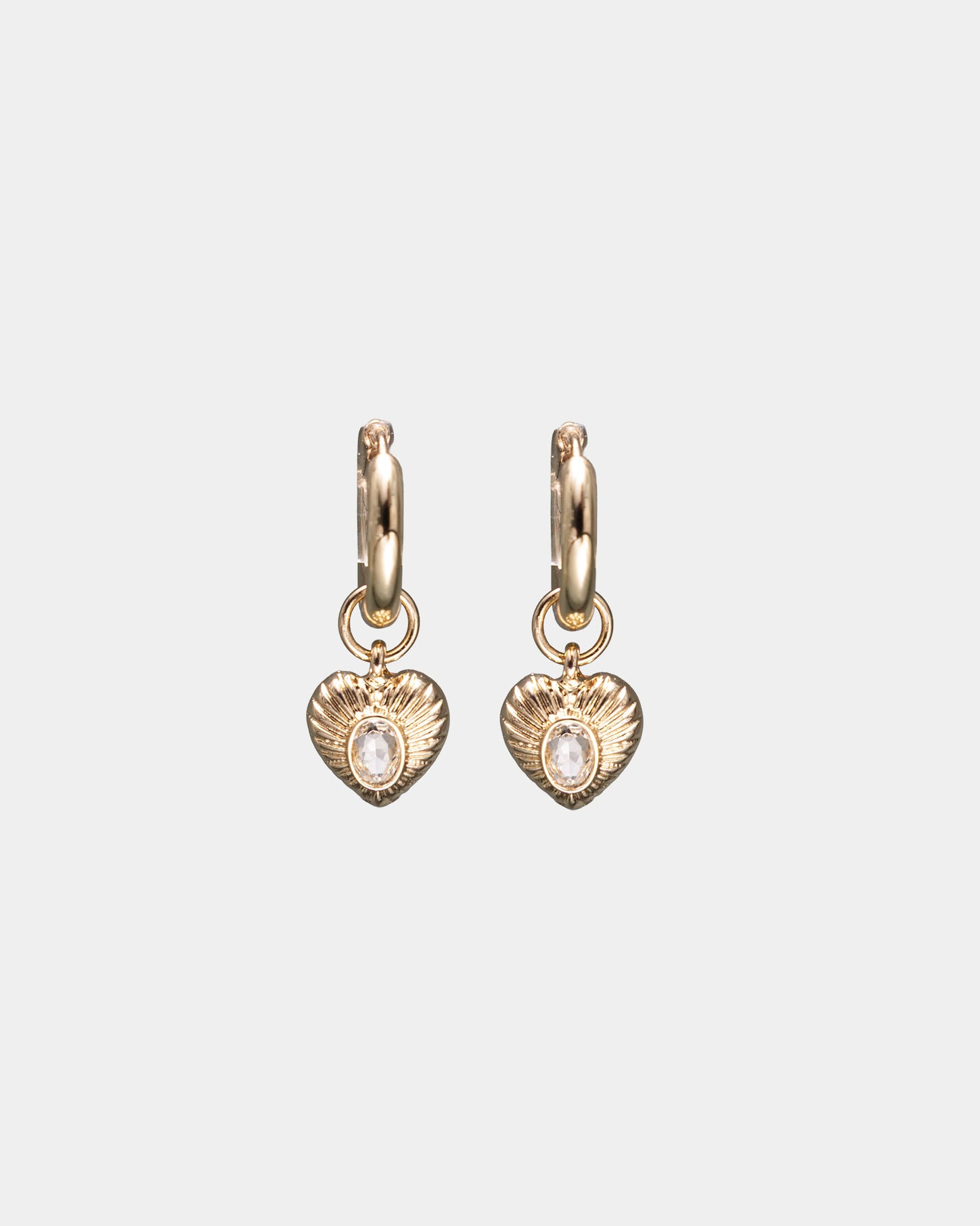 JULIE HEART EARRINGS CLEAR