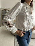 Load image into Gallery viewer, Solene blus Beige
