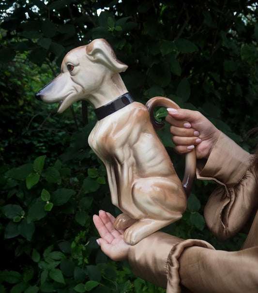 Greyhound Kanna