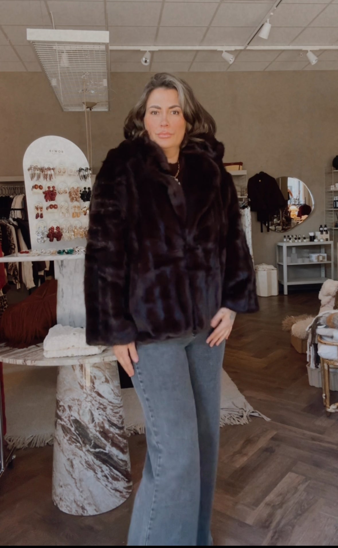 Molly Pälsjacka mörk choklad