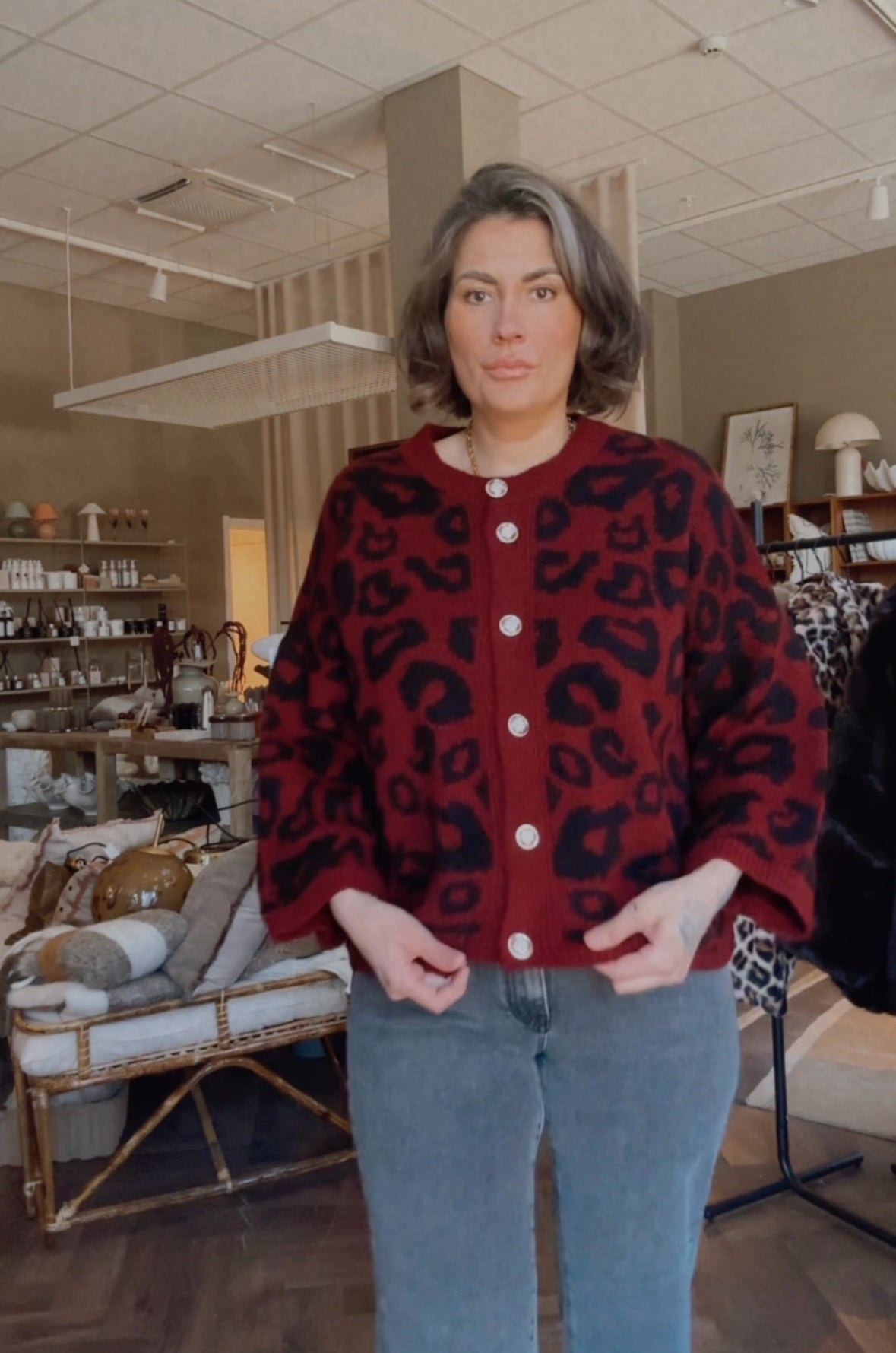 Stickad tröja LEO: Bordeaux