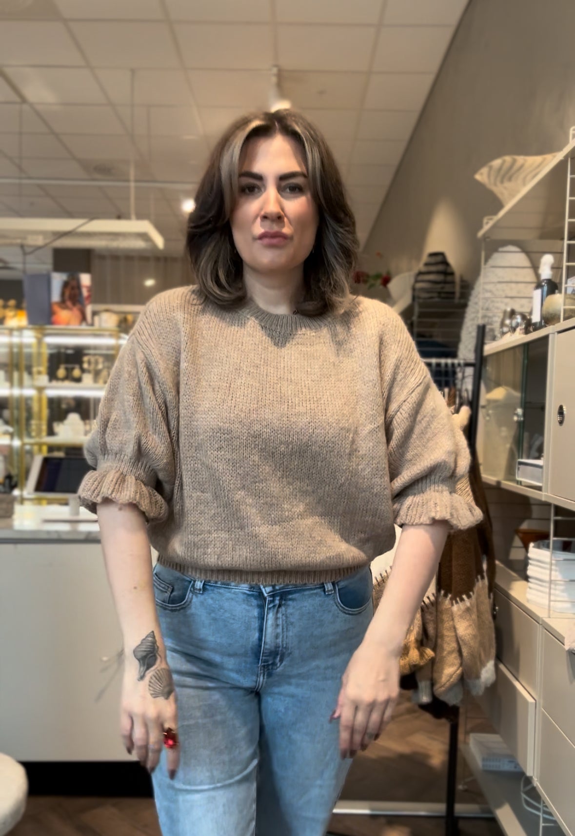 ROMA Tröja med volangärmar Camel Onesize 36-44