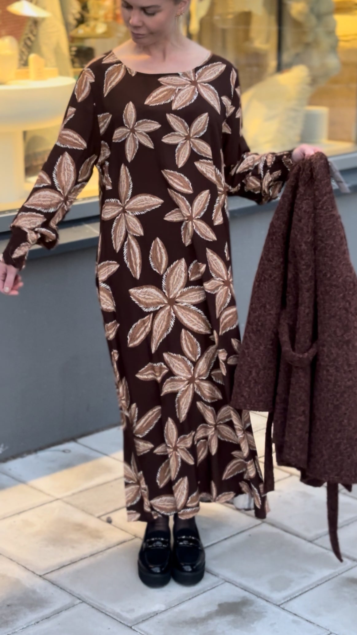 Dreamy fall Flower dress Tobacco