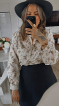 Load image into Gallery viewer, Autumn blouse
