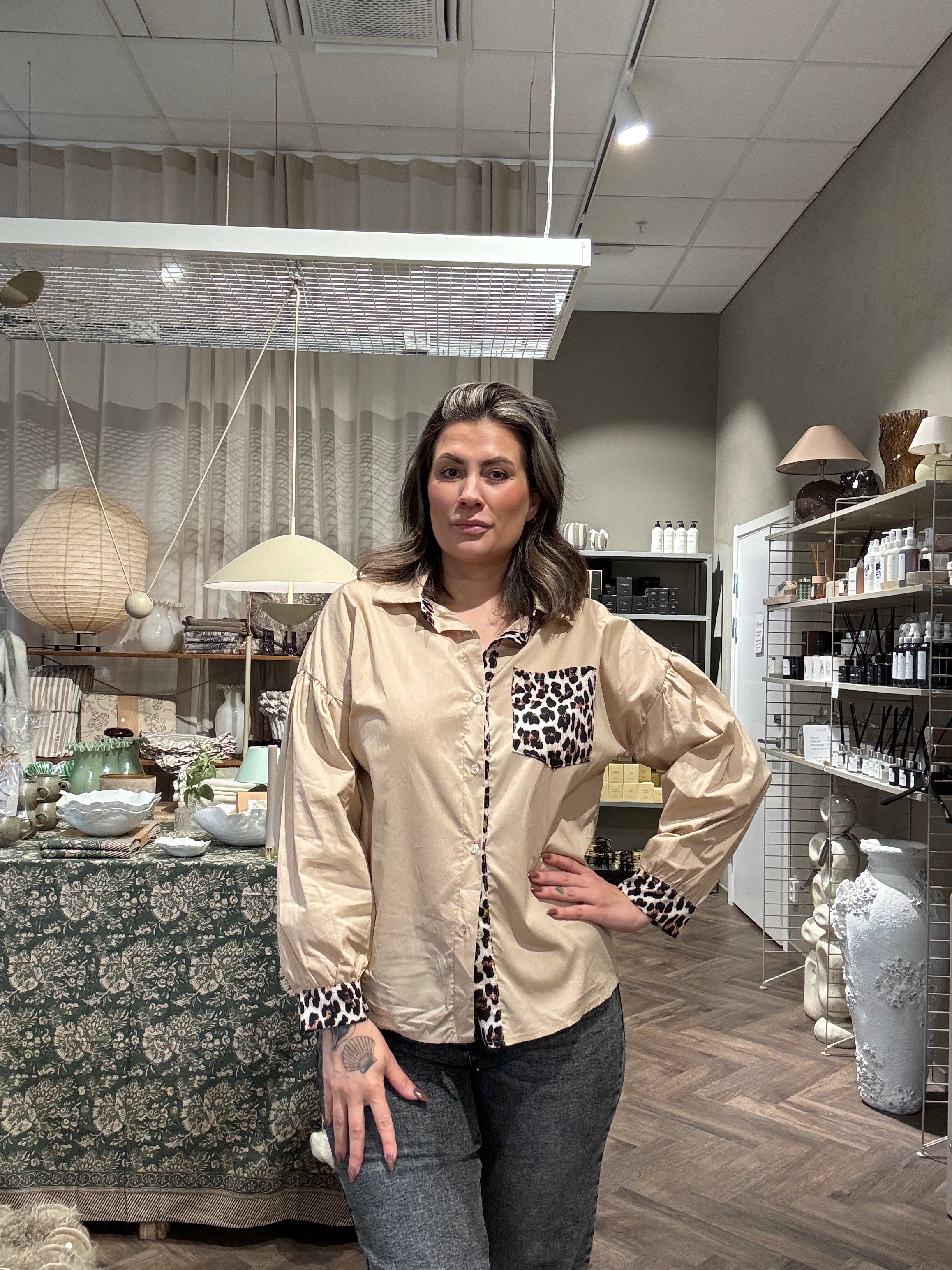 Lo Bomullsskjorta beige leo /36-42