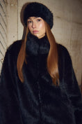 Load image into Gallery viewer, LIZZ JACKET BLACK

