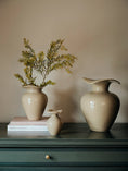 Load image into Gallery viewer, Florentina Vase S
