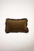 Load image into Gallery viewer, Doris olivgrön/kaffe 30×50
