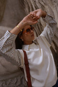 Load image into Gallery viewer, Dina Vest blouse
