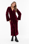 Load image into Gallery viewer, Valerie velvet dress
