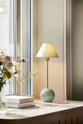Load image into Gallery viewer, Bordslampa 20 Grön
