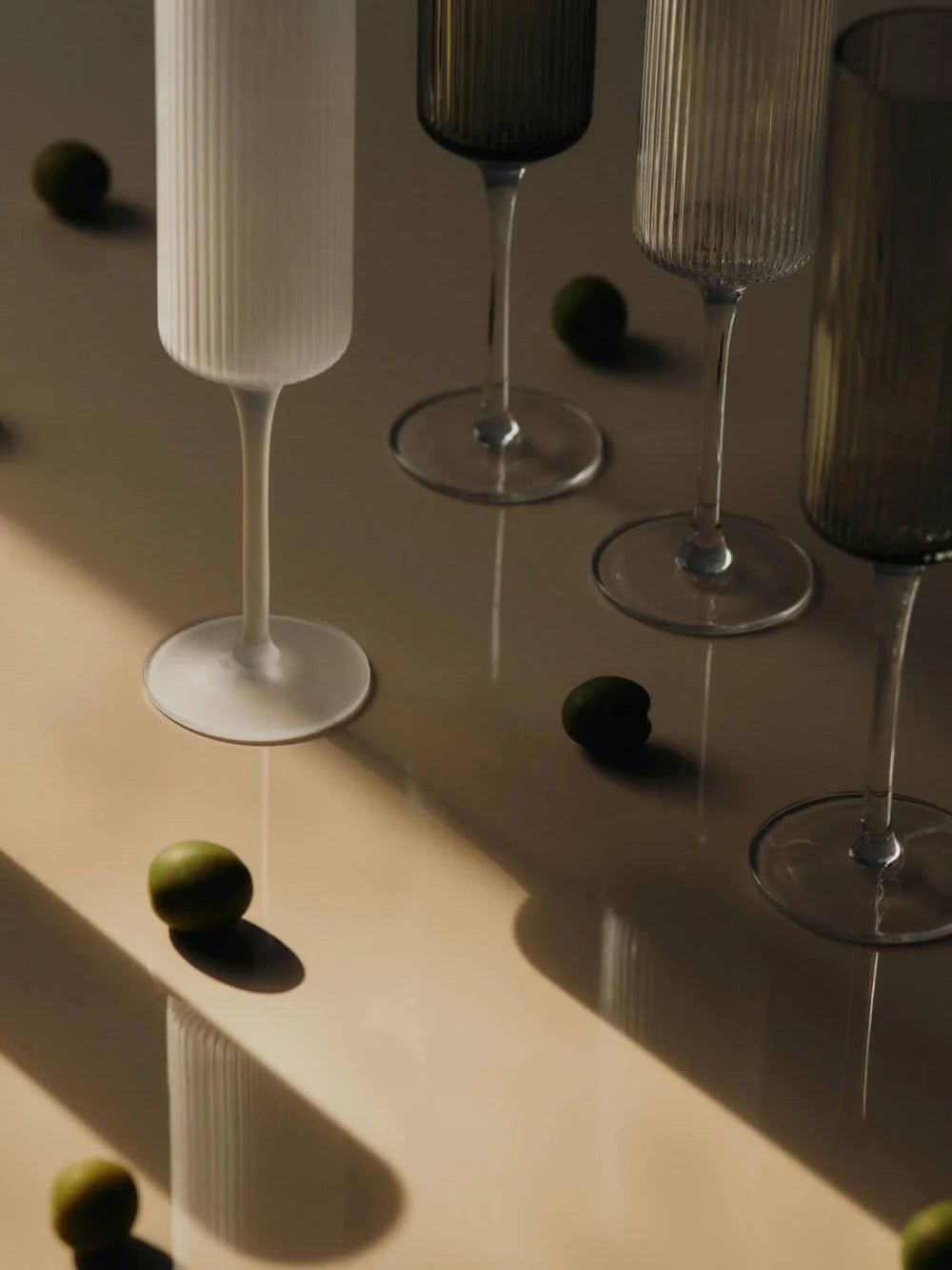 Ripple Champagne Flutes -
Set of 2 - Clear