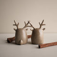Load image into Gallery viewer, Deer twins set om 2 Beige
