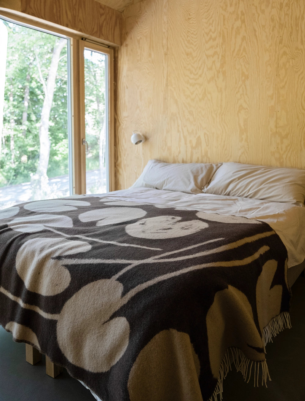 WATER LILIES STOR ULLPLÄD, BRUN