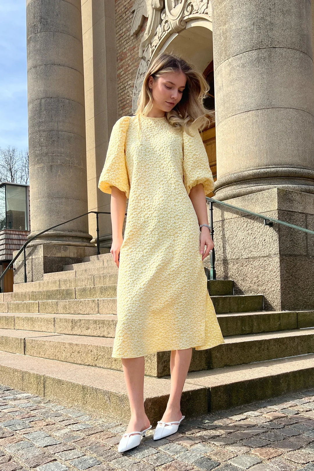 Reno dress Buttercup Yellow
