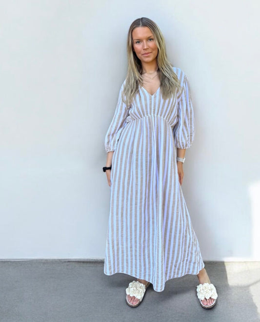 Summer dress beige