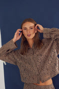 Load image into Gallery viewer, Julie Shirt Timber Brown
