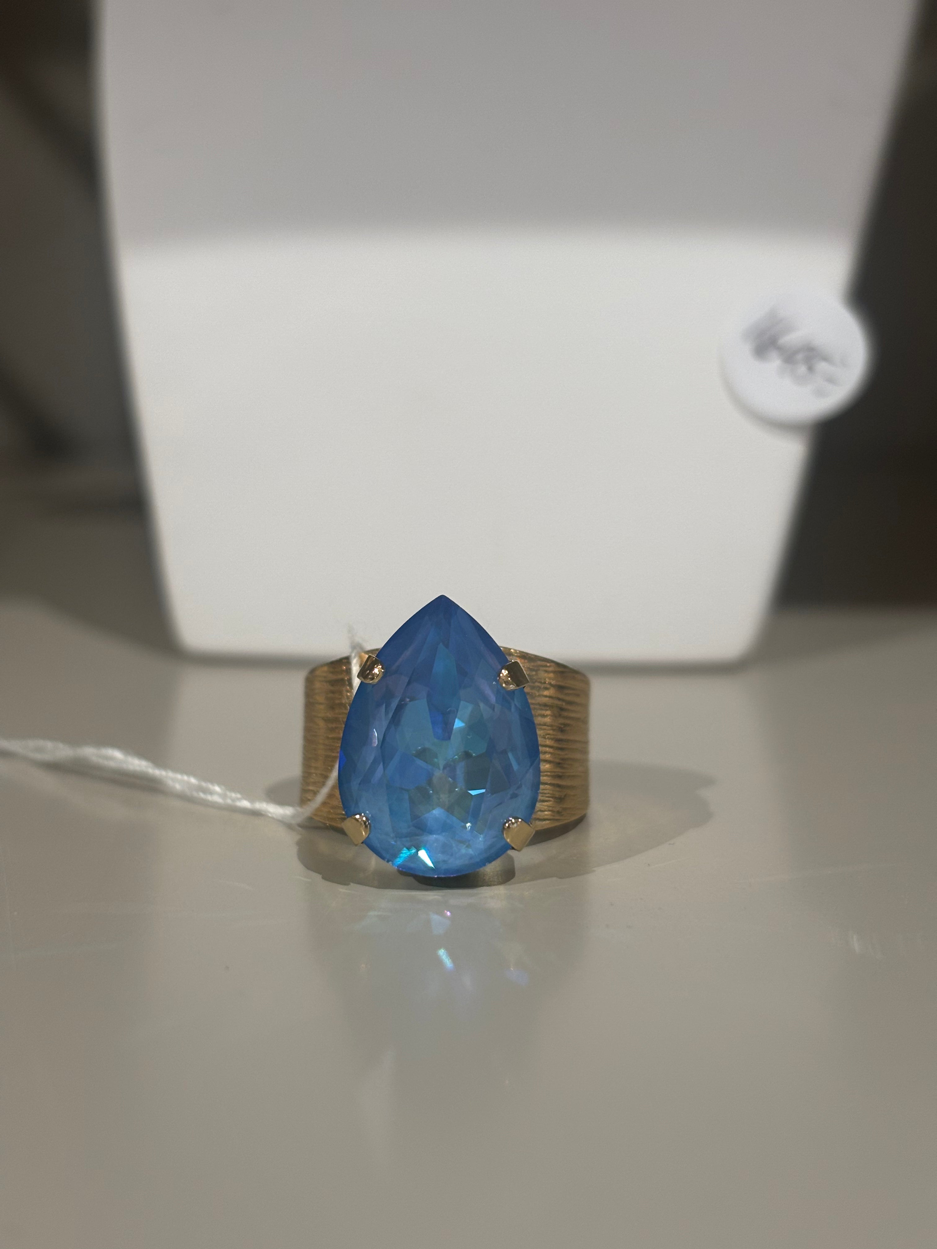 Classic drop ring Ocean Delite