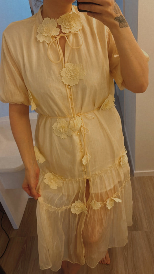 Flowerdress soft yellow