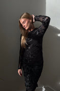 Load image into Gallery viewer, Lavinia L/S Dress Black
