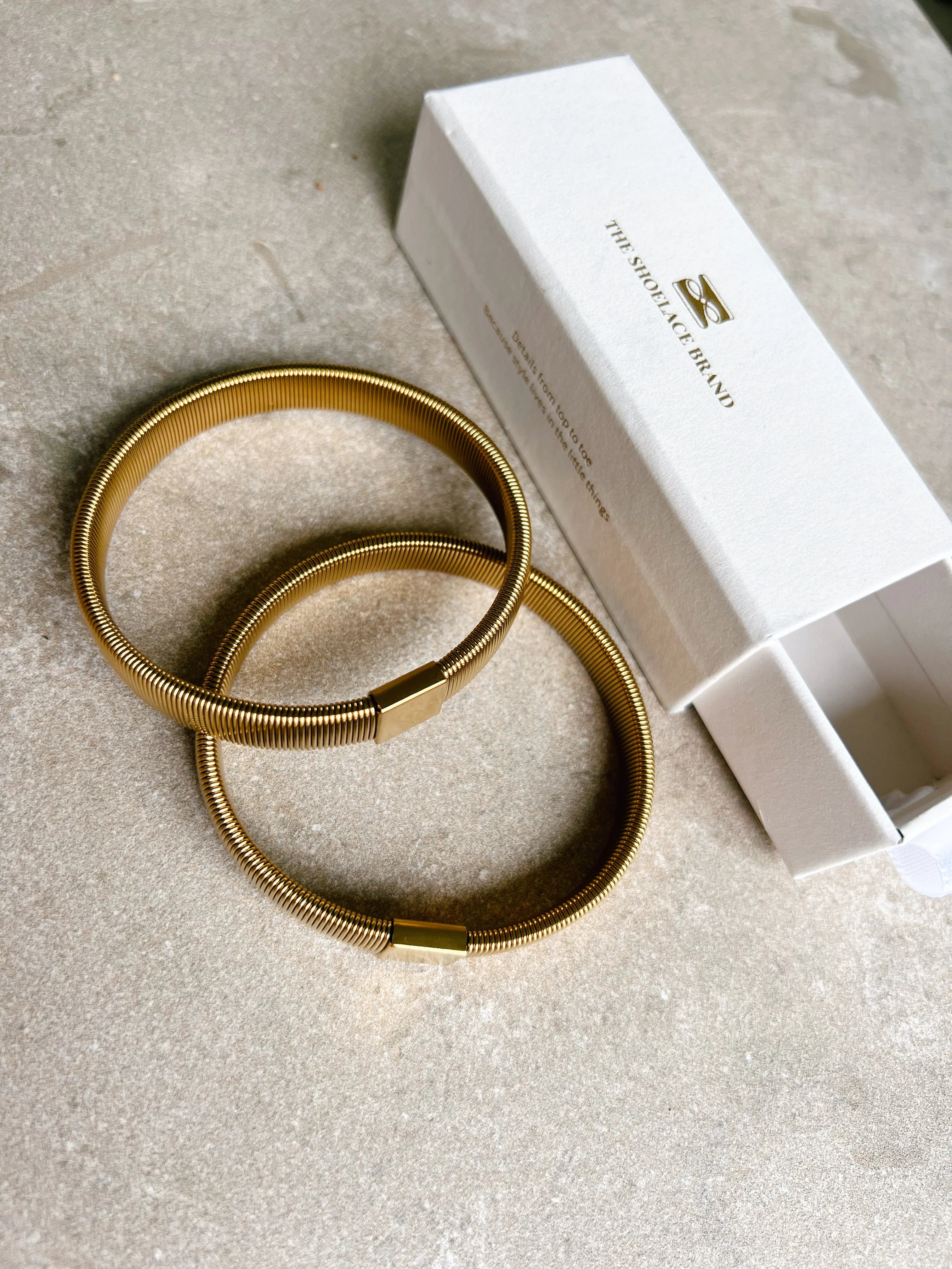 Shirt Sleeve Holder Gold 2-pack