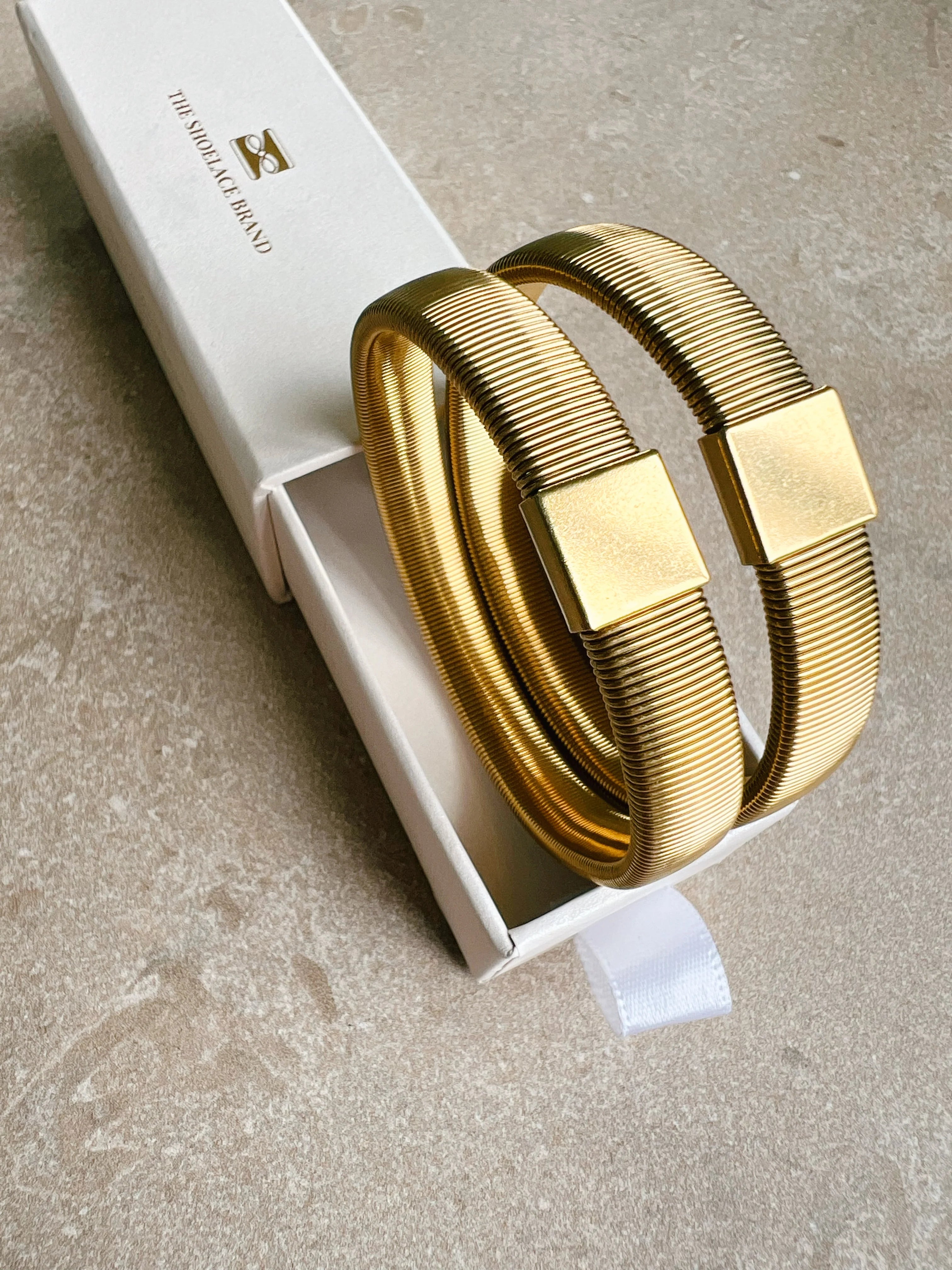 Shirt Sleeve Holder Gold 2-pack